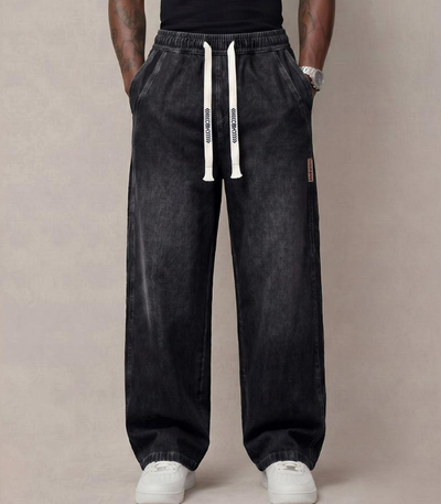 Men’s jeans made from stretchy cotton