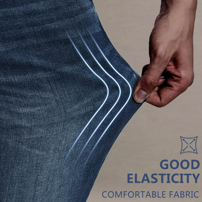 Men’s jeans made from stretchy cotton